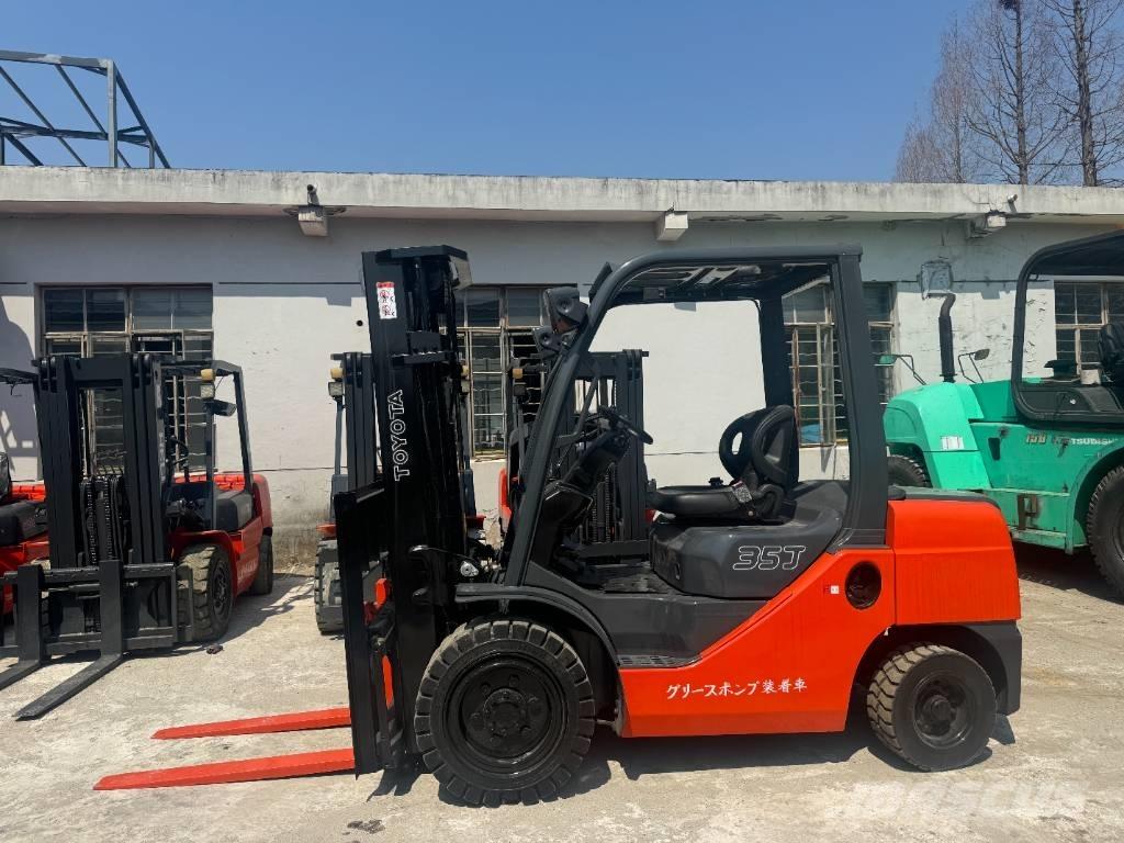 Toyota FD 35 Diesel heftrucks