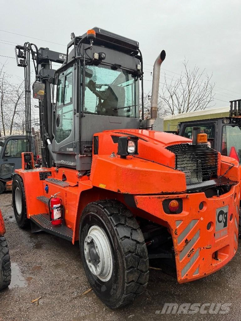 Kalmar DCG120-6 Diesel heftrucks