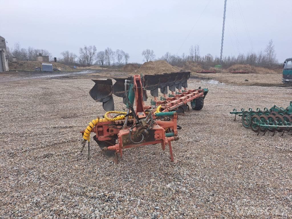 Kverneland Ecomat Wentelploegen