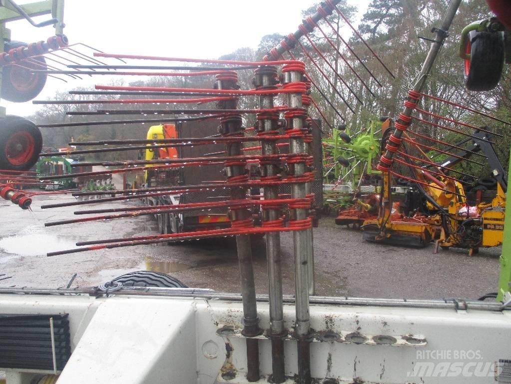 CLAAS Liner 3000 Schudders