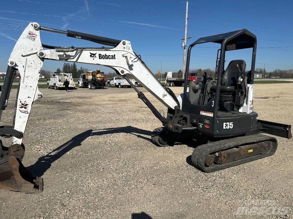 Bobcat E35 Minigraafmachines < 7t