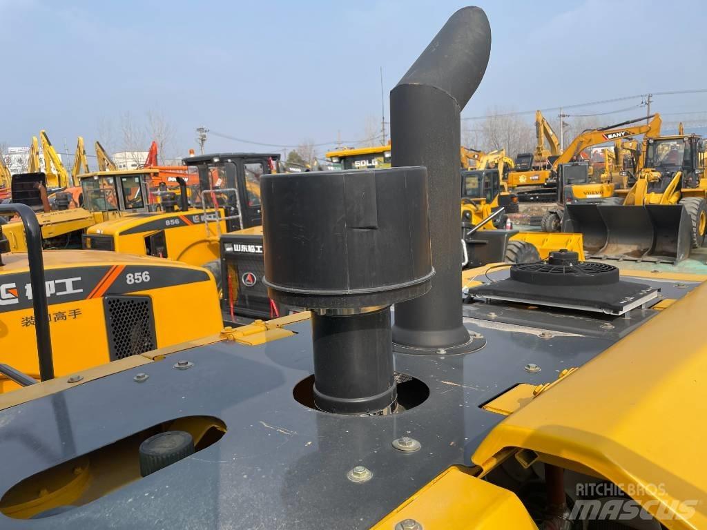 SDLG LG956F Wielladers