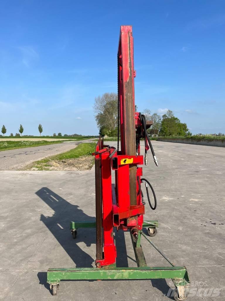Wifo H1600/240 Voorladers en gravers