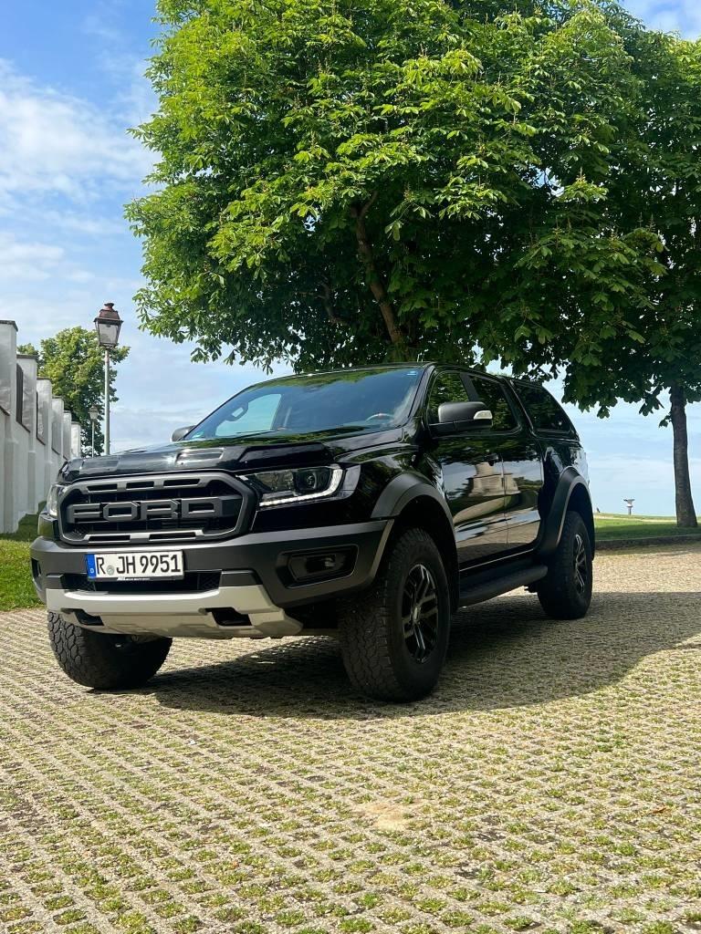 Ford Raptor Auto's
