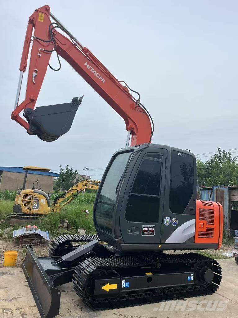 Hitachi ZX 70 Rupsgraafmachines