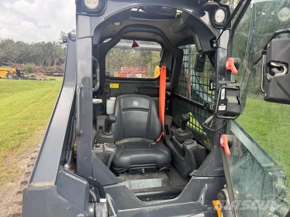 John Deere 317 Schrankladers