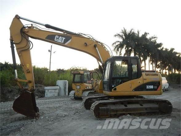 CAT 320D Rupsgraafmachines