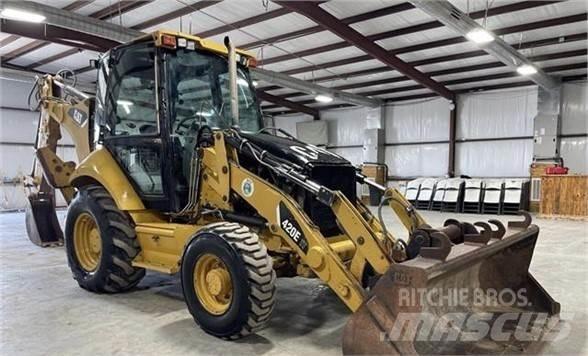 CAT 420E IT Graaf-laadcombinaties