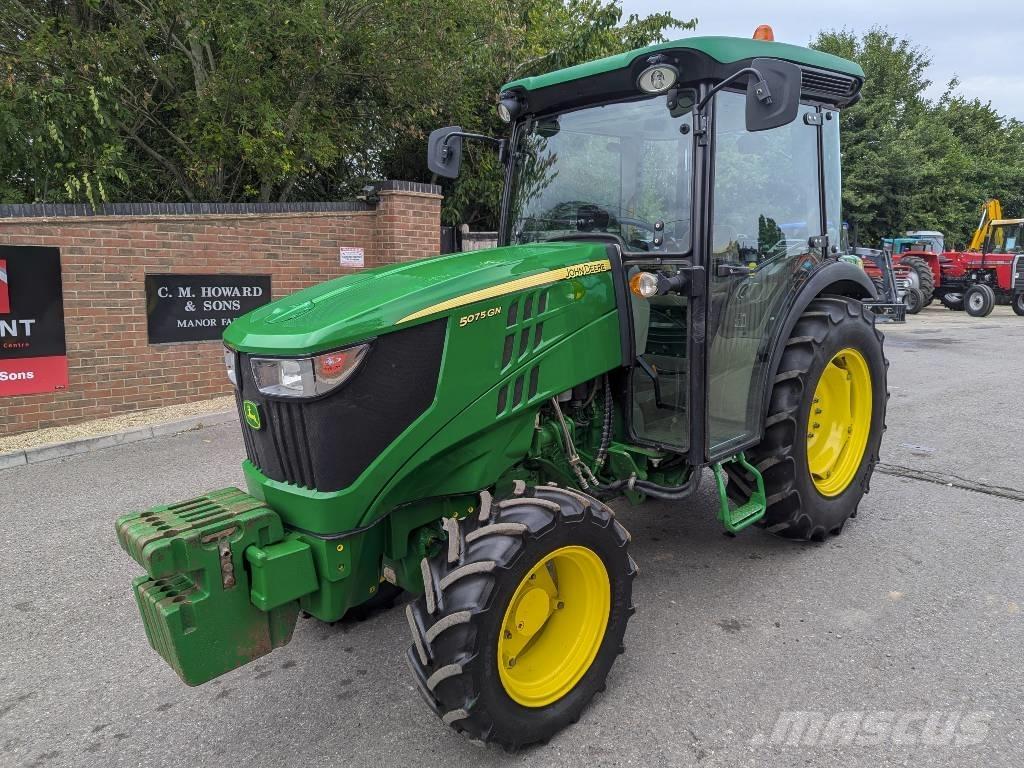 John Deere 5075GN Tractoren