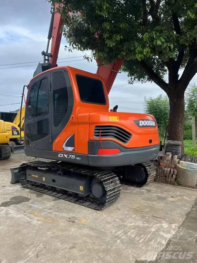 Doosan DX75-9C Rupsgraafmachines
