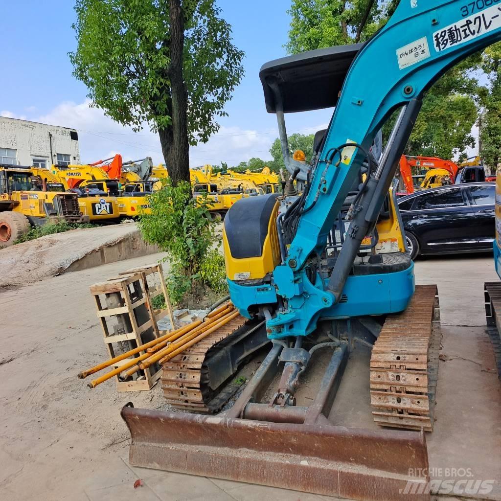Kubota U30 Minigraafmachines < 7t