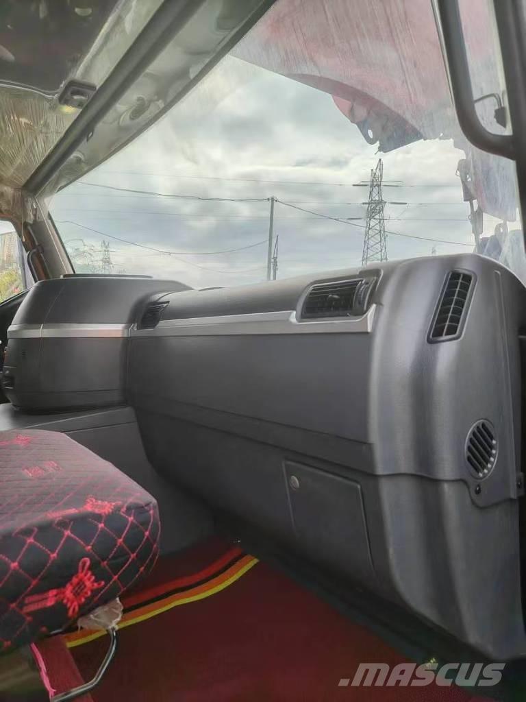 Sany STC1300C8 Kranen voor alle terreinen