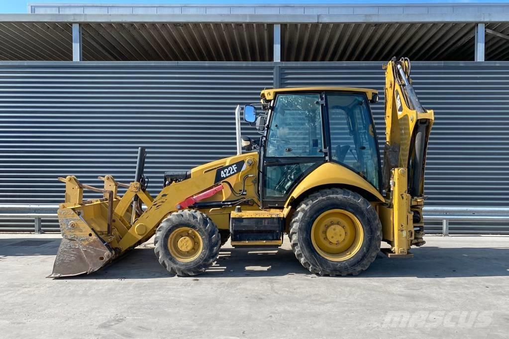 CAT 422 F TURBO Graaf-laadcombinaties