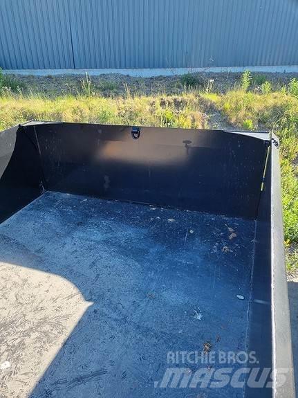  15T50 Knik dumptrucks