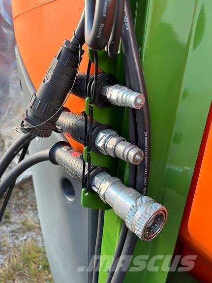 Amazone UF 1302 Zelfrijdende spuitmachines