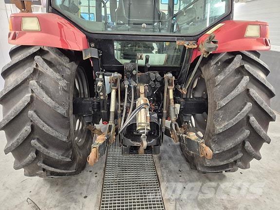 Case IH JX1100U Tractoren