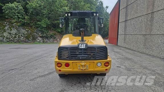 CAT 906 Wielladers