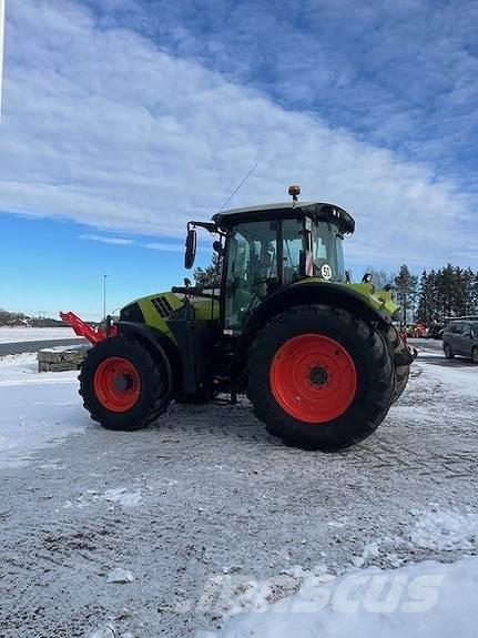 CLAAS Arion 610 Tractoren