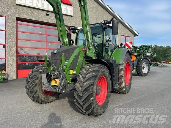 Fendt 724 VARIO Tractoren