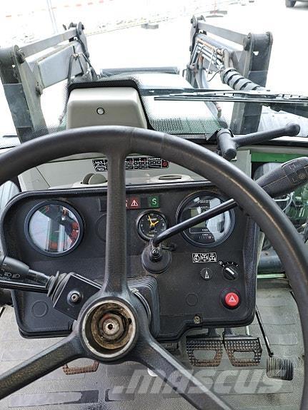 Fendt 828 Vario Tractoren