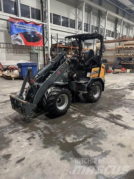 GiANT G2500HD+ Schrankladers