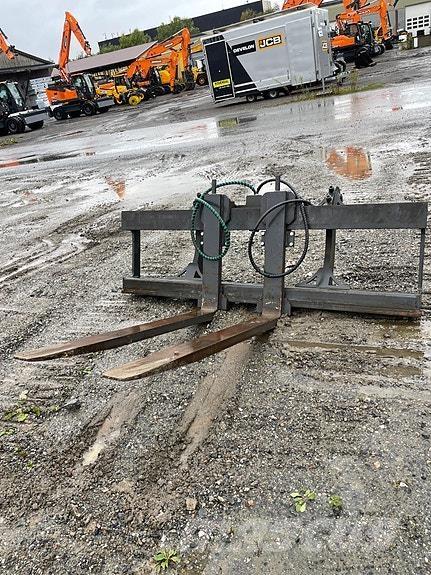 Gjerstad  Overige wegenonderhoudsmachines