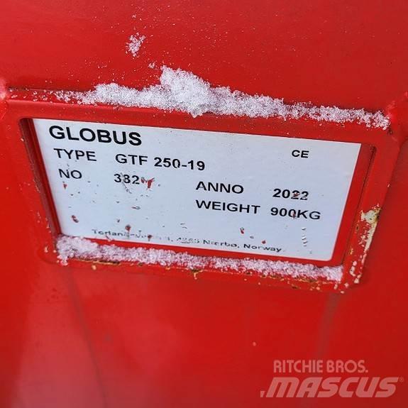 Globus GTF250 Sneeuwblazers