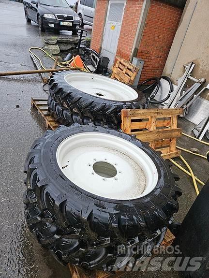  Hjulsett KLEBER Banden, wielen en velgen