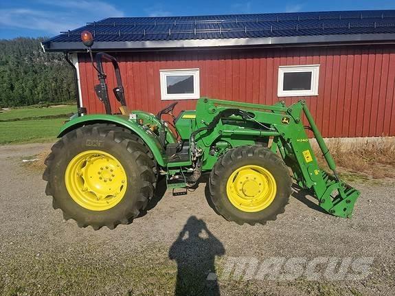 John Deere 5075E Tractoren