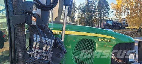 John Deere 5100R Tractoren