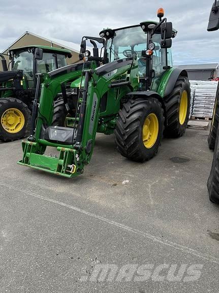 John Deere 5125R Tractoren