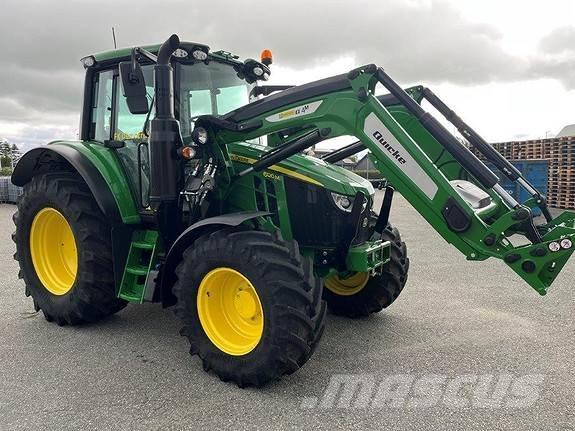 John Deere 6120M Tractoren