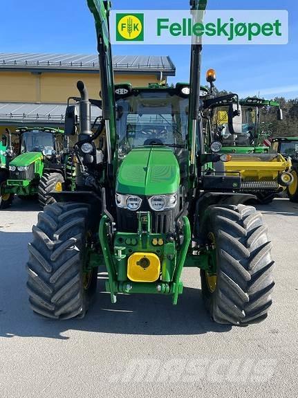 John Deere 6120M Tractoren