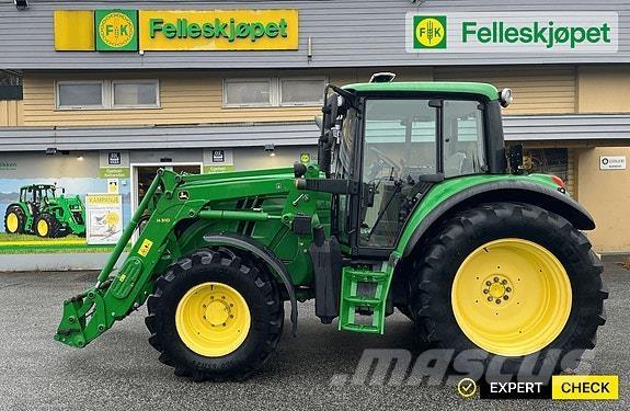 John Deere 6125M Tractoren