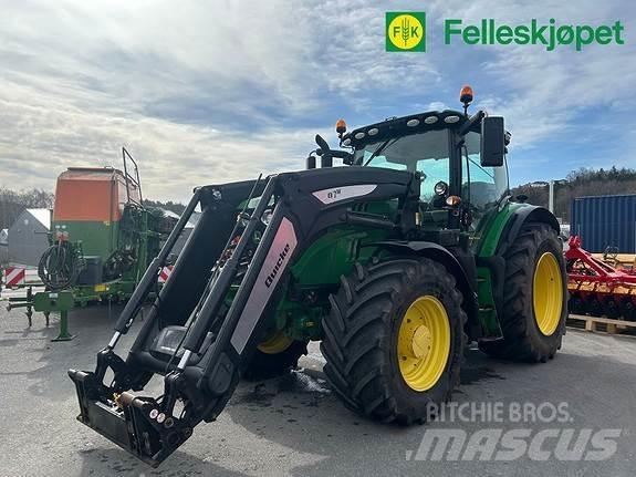 John Deere 6155R Tractoren