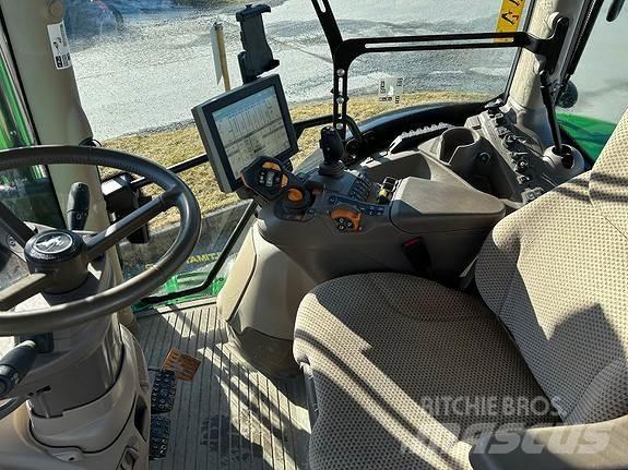 John Deere 6155R Tractoren