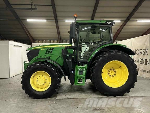 John Deere 6155R Tractoren