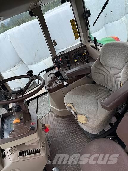 John Deere 6420 pr Tractoren