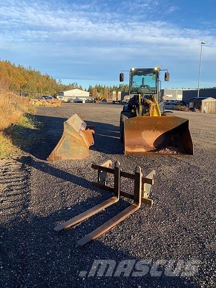 Komatsu WA80M-7 Wielladers