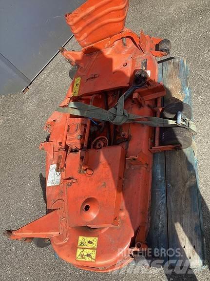 Kubota B2100 Tractoren