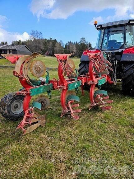 Kverneland 150S Wentelploegen