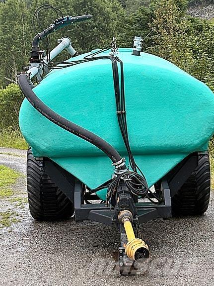 Moi X9 jet Kunstmeststrooiers