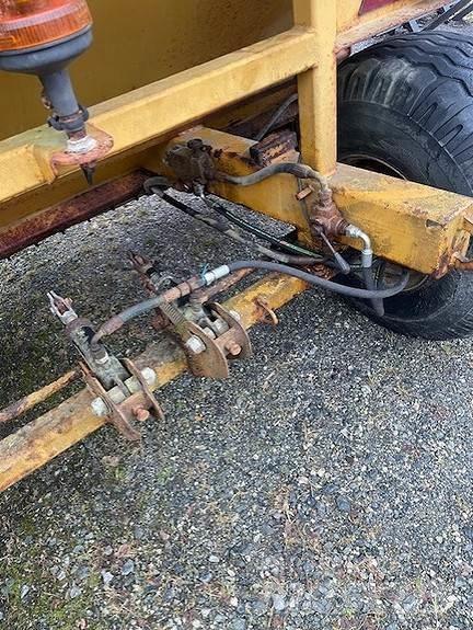NC sandstrøer Zand- en zoutstrooimachines