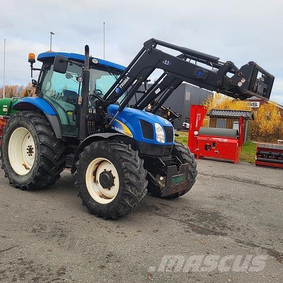 New Holland T6040 Tractoren