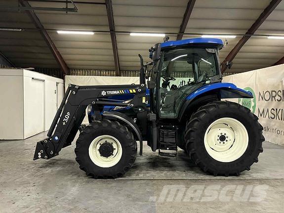 New Holland TS110A Tractoren