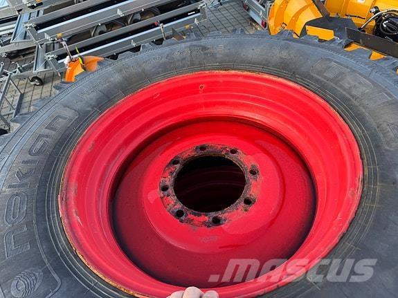 Nokian TRI 2 Overige wegenonderhoudsmachines