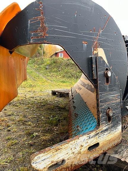  Øveraasen DEH285 Sneeuwschuivers en -ploegen