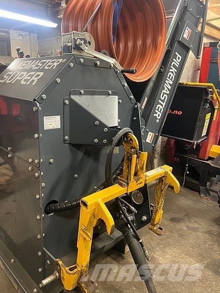  Pilkmaster Super Bosbouw - Overige