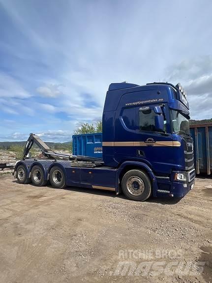 Scania R 650 Containertrucks met kabelsysteem