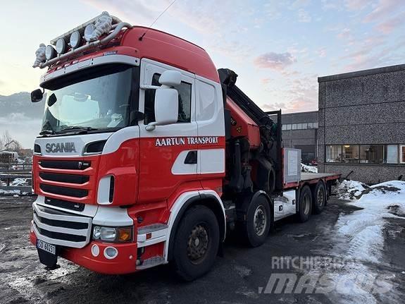 Scania R560 Vlakke laadvloer met kraan